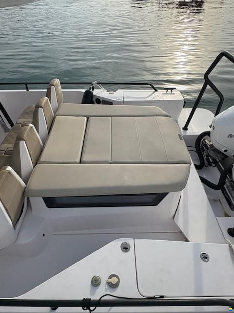 Axopar 28 T-TOP