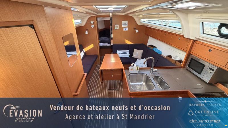 Bavaria 37 CRUISER