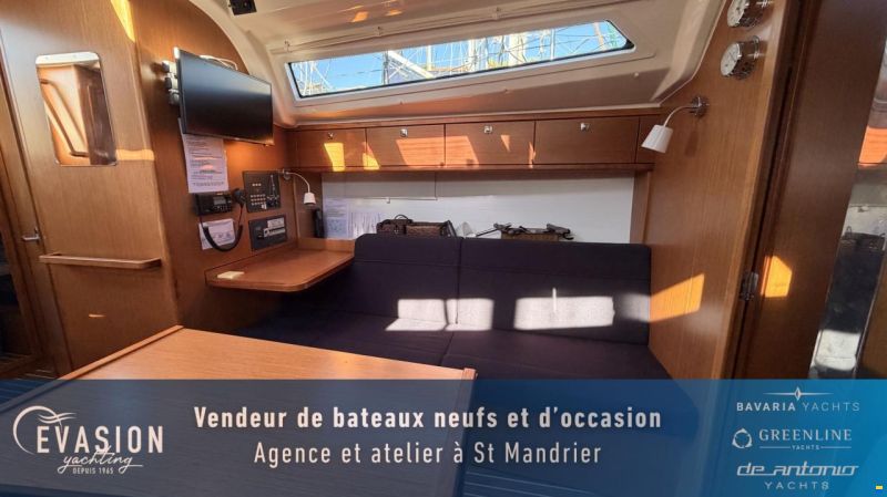 Bavaria 37 CRUISER