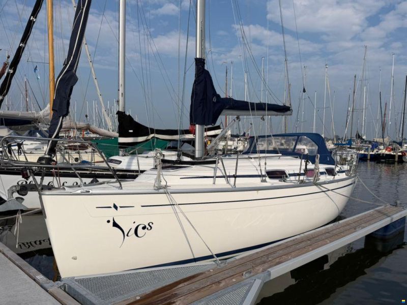 Bavaria 30