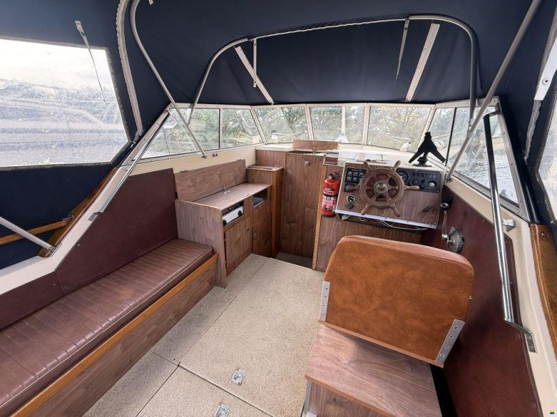 Marex 24 SunCab