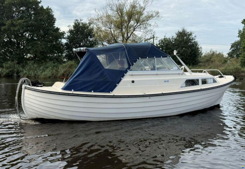 Marex 24 SunCab