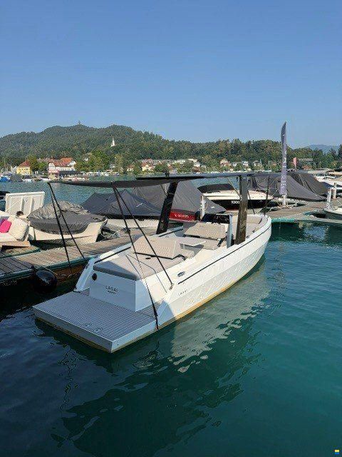 Lasai 22 GL ELECTRIC/SOLAR
