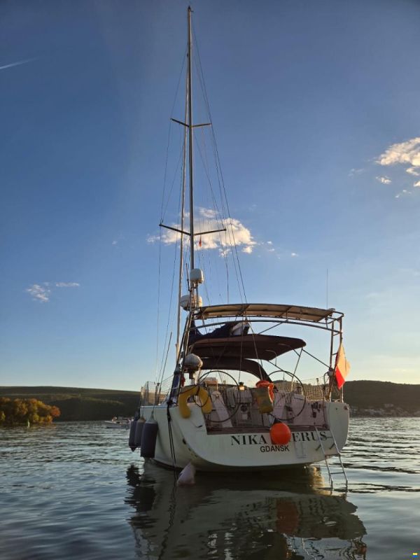 Hanse 430E