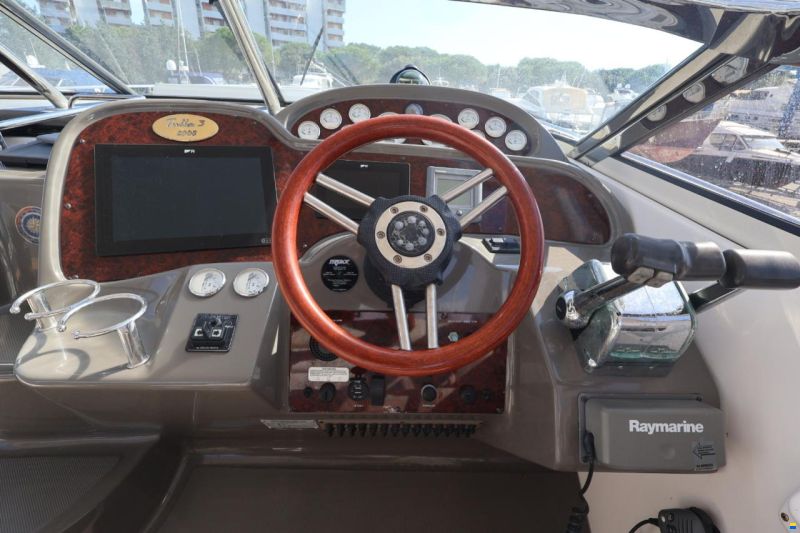 Regal 3760