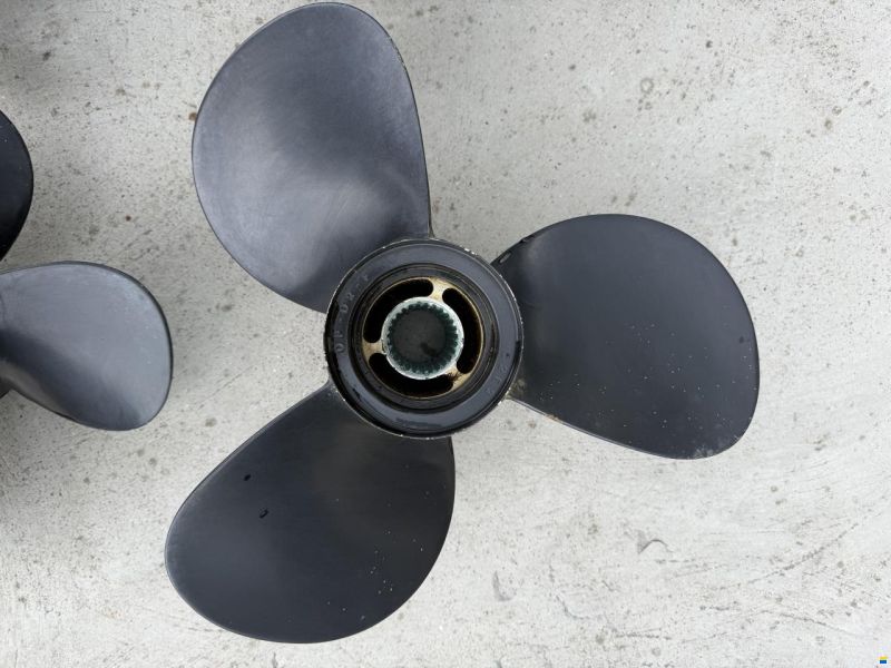 Volvo Penta DPS-A propellers