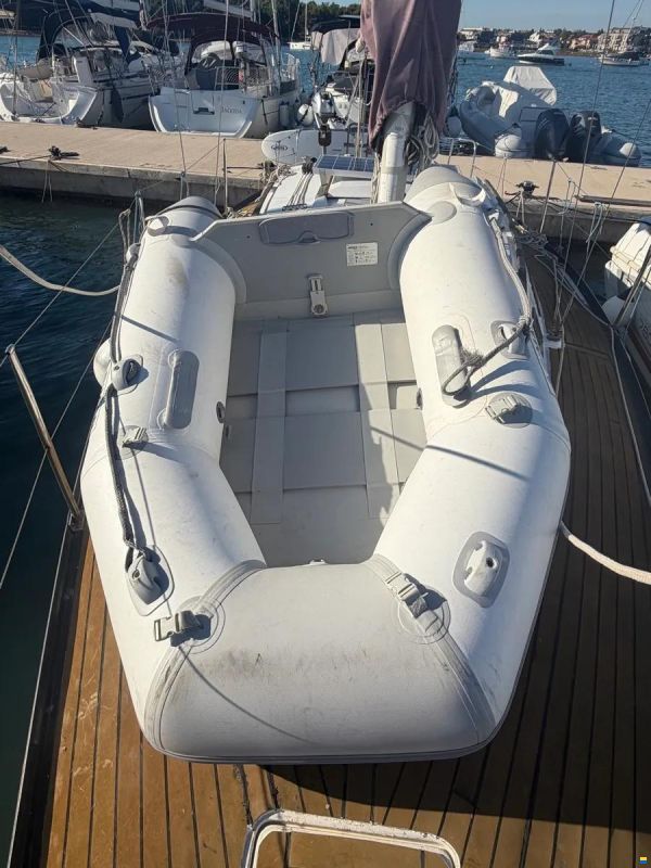 Dufour 2800
