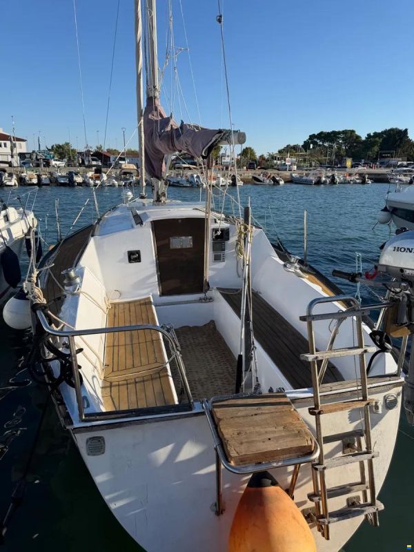 Dufour 2800