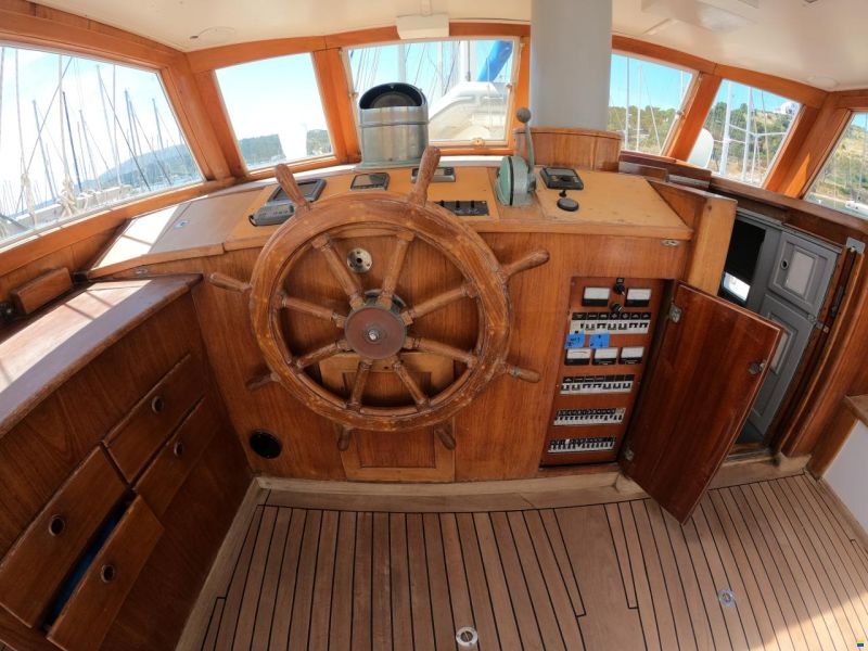 Palmer Johnson Frers 70