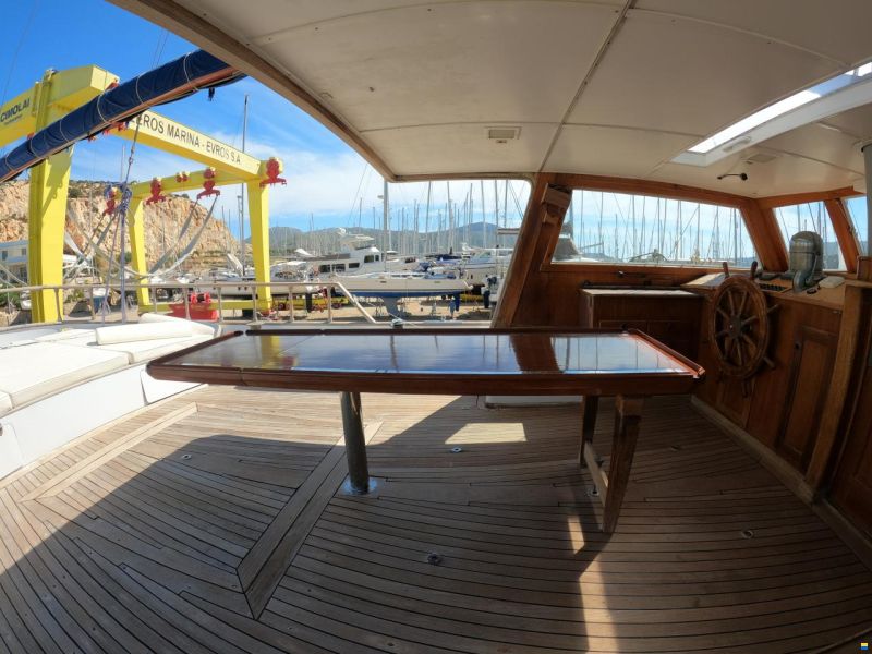 Palmer Johnson Frers 70