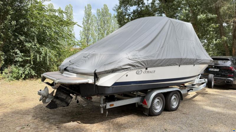Cobalt 220 S
