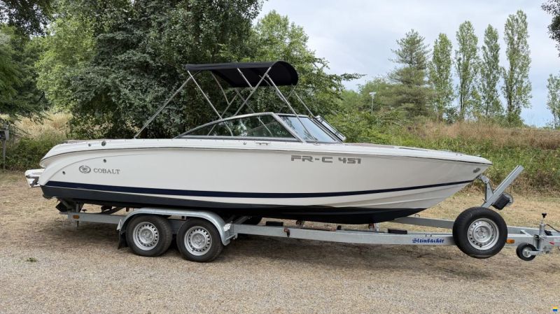 Cobalt 220 S