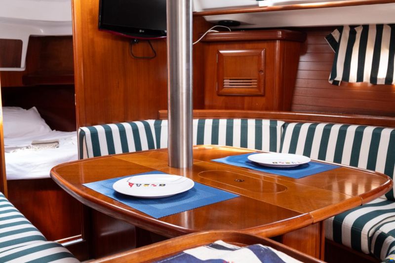 Beneteau Oceanis Clipper 361