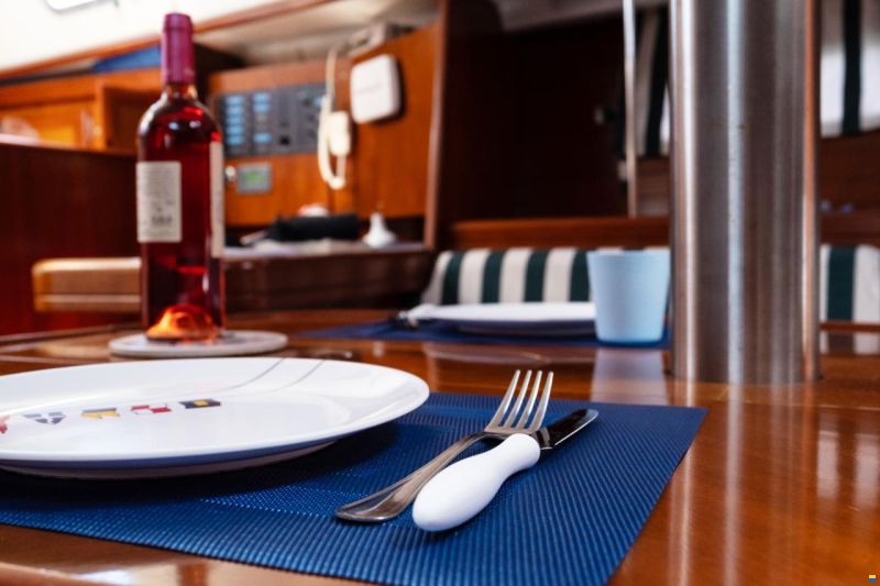 Beneteau Oceanis Clipper 361