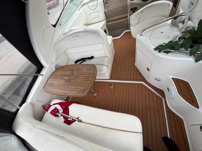 Sea Ray 315 Sundancer