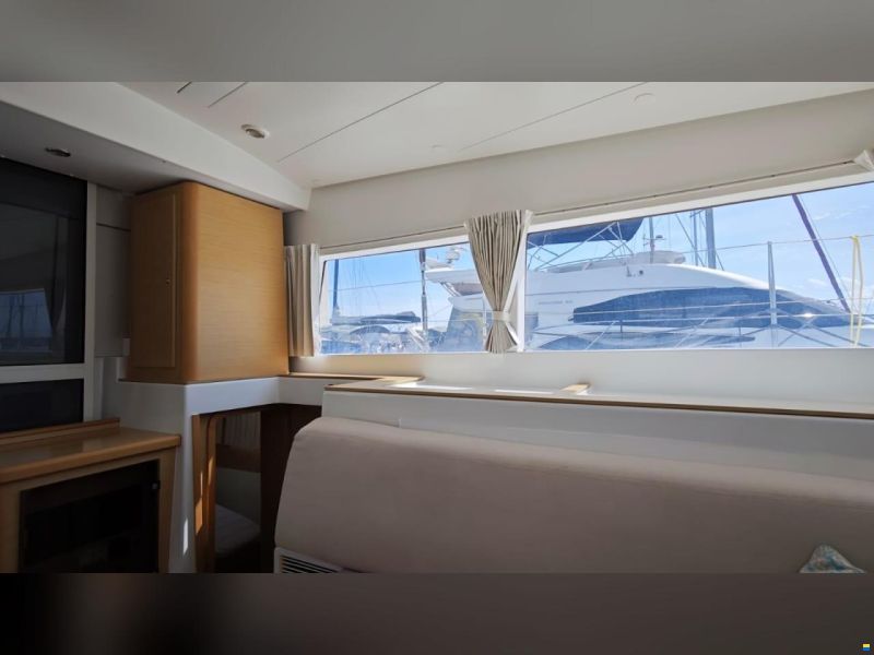 Lagoon 400