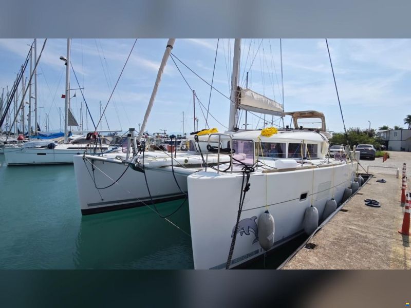 Lagoon 400