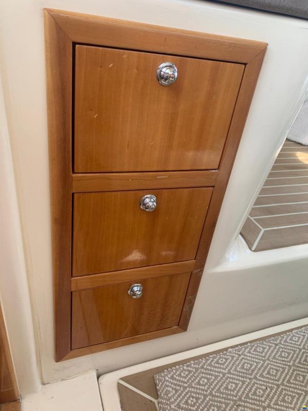 Rodman 970 Sport FLY Fisher