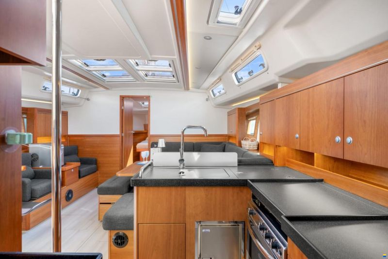 Hanse 455