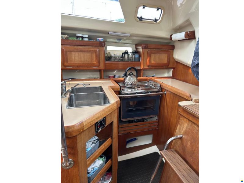 Hunter 33.5