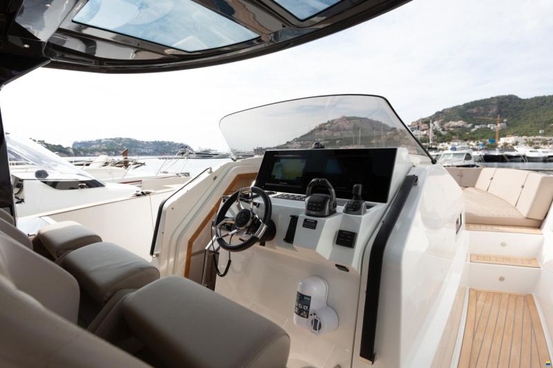 Tesoro T40
