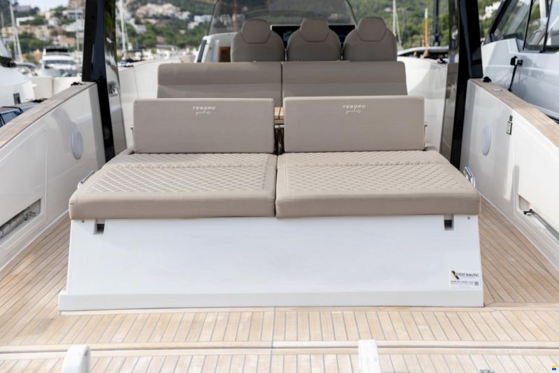 Tesoro T40