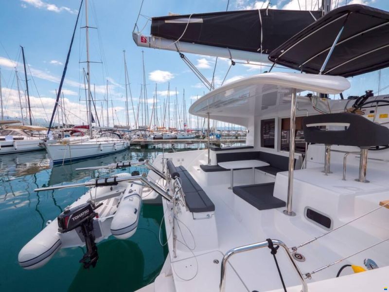 Lagoon 40 A/C