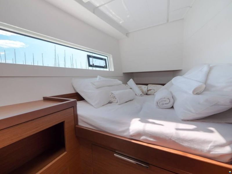 Lagoon 40 A/C