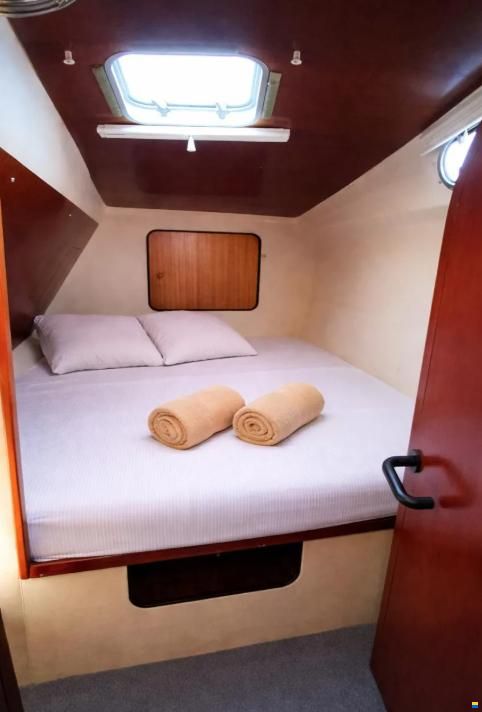 Fountaine Pajot Tobago 35
