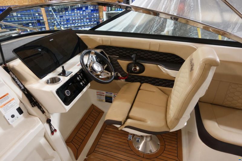 Sea Ray 250 Sunsport & Trailer (1. Hand)