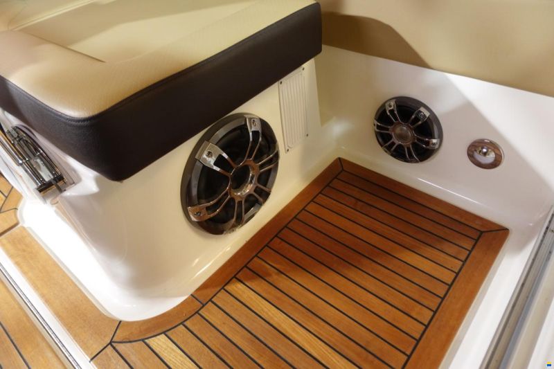 Sea Ray 250 Sunsport & Trailer (1. Hand)