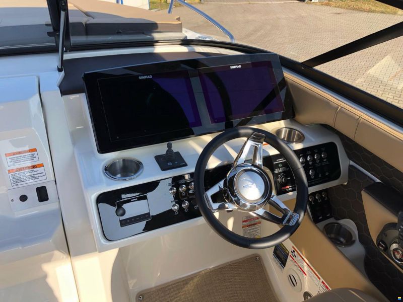 Sea Ray 250 Sunsport & Trailer (1. Hand)