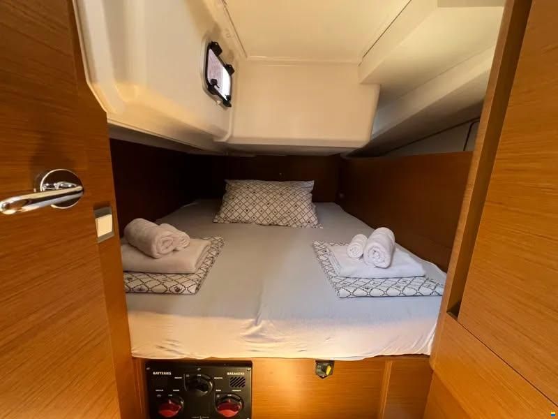 Jeanneau Sun Odyssey 440 A/C