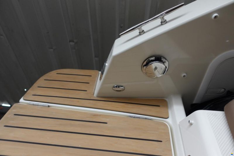 Quicksilver Activ 675 Cruiser inkl. Trailer & Bodens