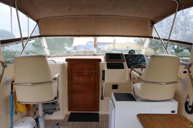 Apreamare 11m semi cabinato