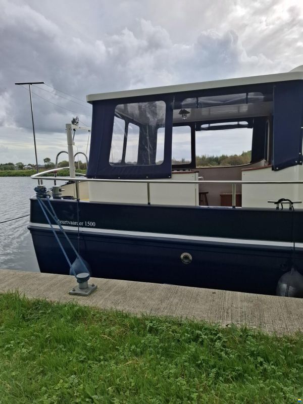 Beurtvaarder 1500 longroof