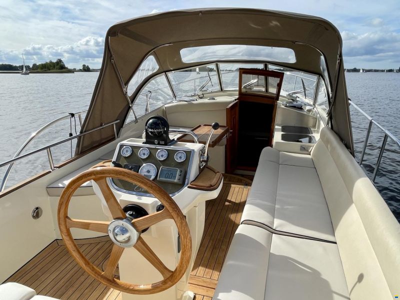 Intercruiser 29