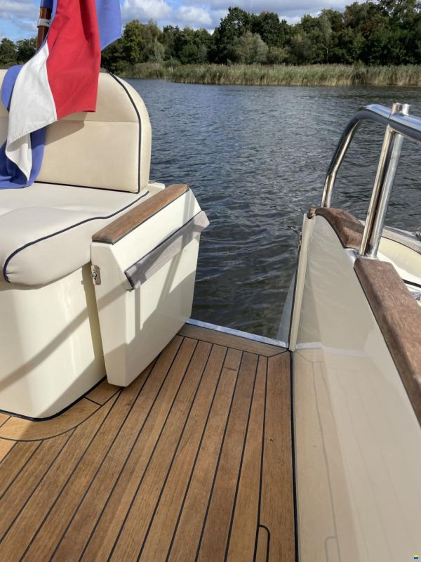 Intercruiser 29