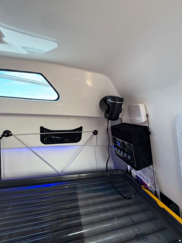 Quicksilver Inflatables 555 Cabine