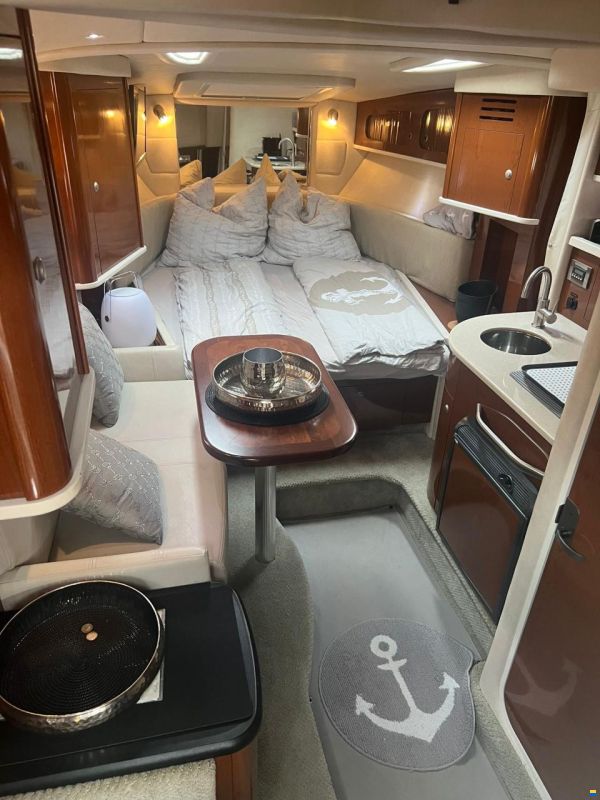 Sea Ray 325 Sundancer
