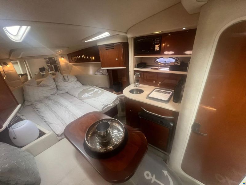 Sea Ray 325 Sundancer