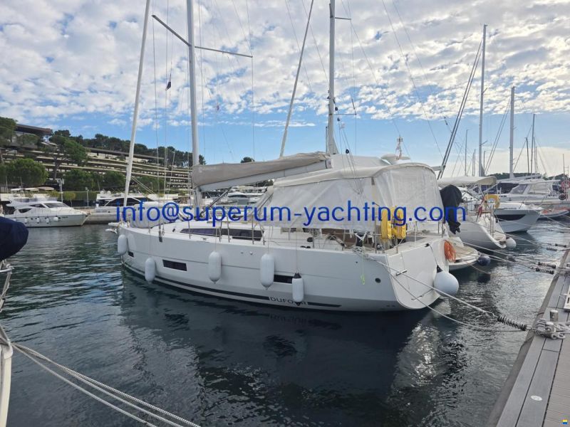 Dufour 390