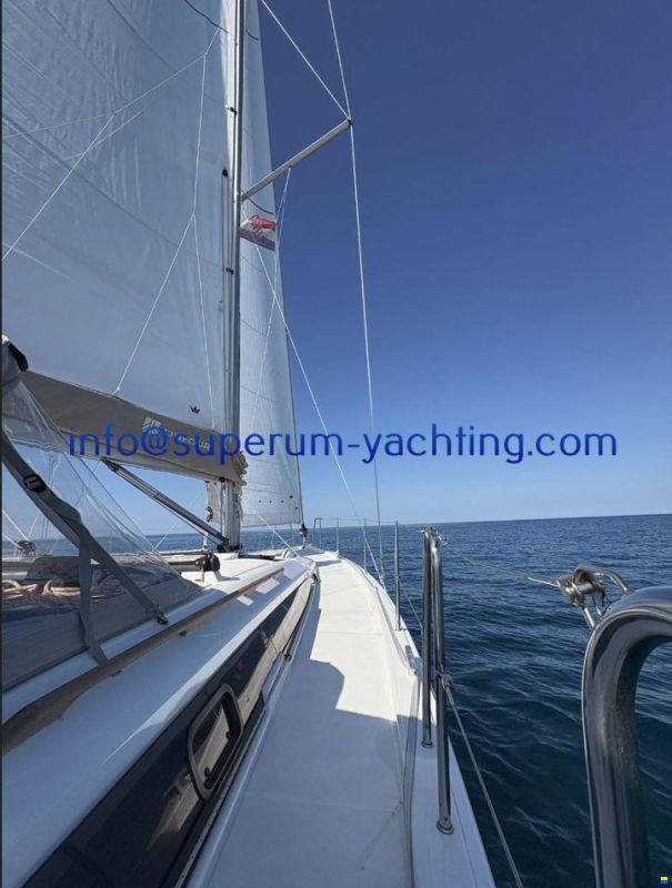Dufour 390