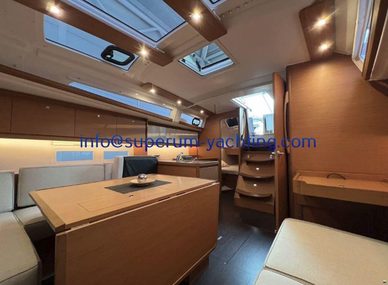 Dufour 390