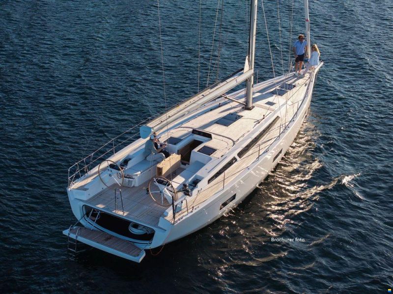 X-Yachts 4.9