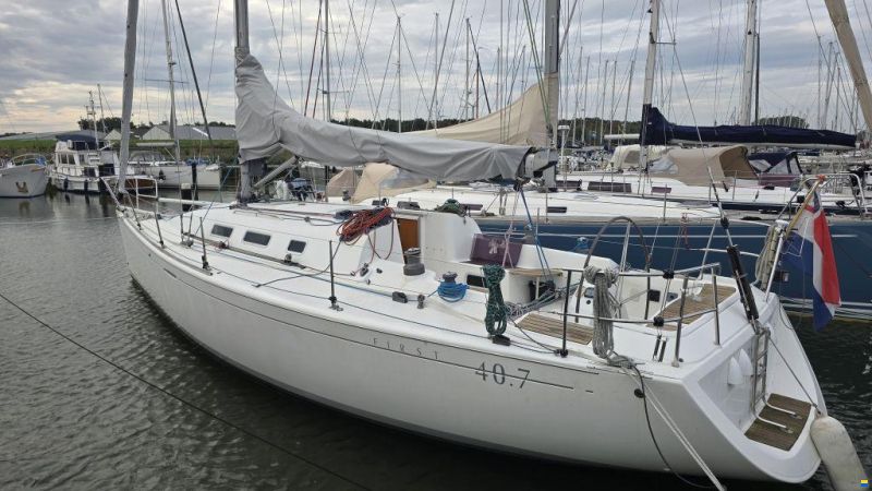 Beneteau First 40.7