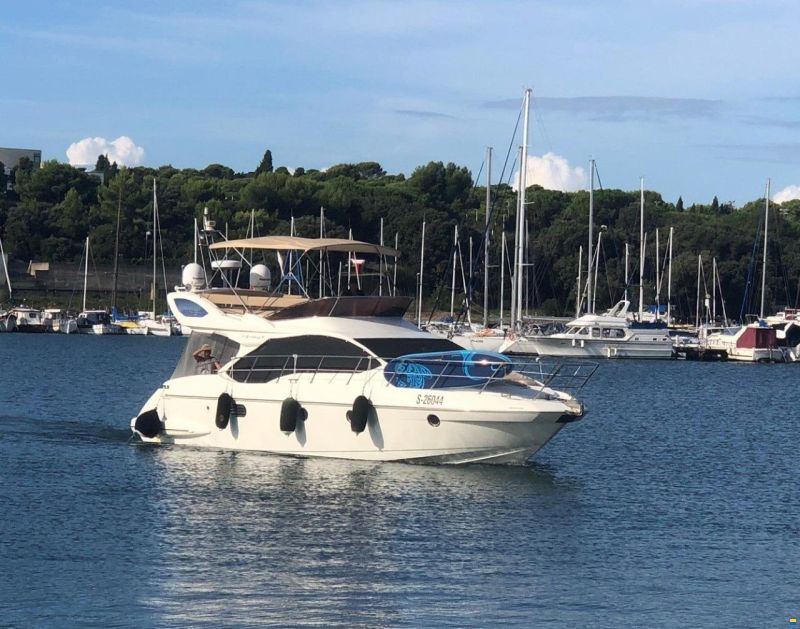 Azimut 43 FLY - BJ. 2005