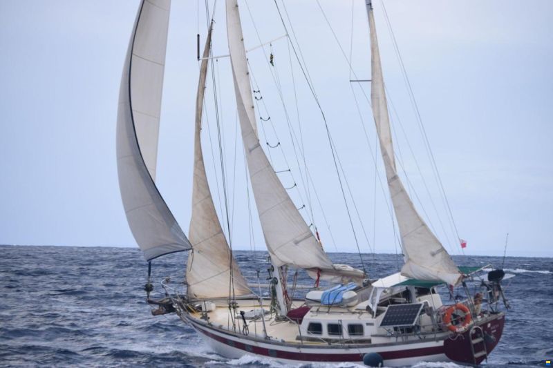 Endurance 35 Ketch