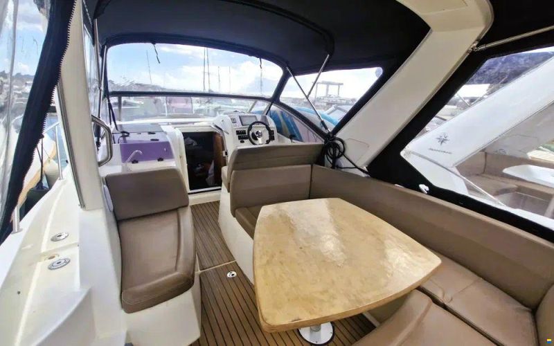 Jeanneau Leader 8