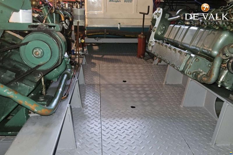 De Vries Lentsch 44 Sedan